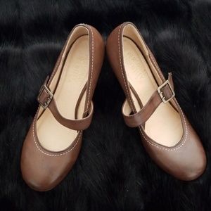 Personal Identity MaryJane pump